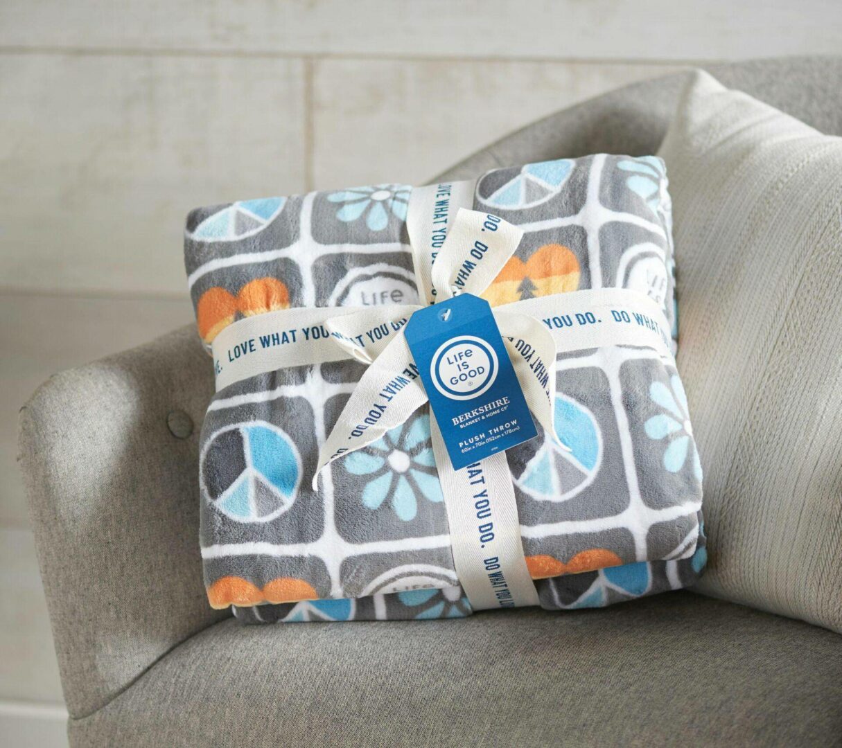 Berkshire Elements Throw Blanket Linabella